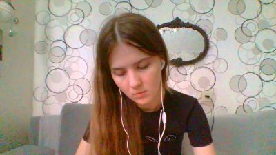 ShanikaYoung live cam on Cam4