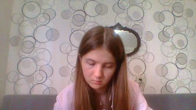 ShanikaYoung live cam on Cam4