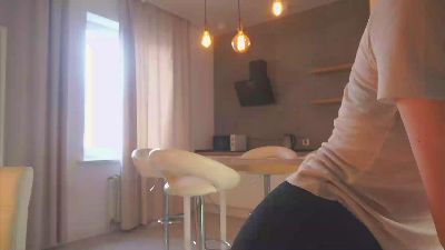 ShanitaMacek live cam on Cam4