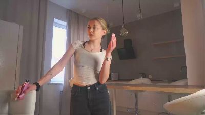ShanitaMacek live cam on Cam4