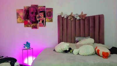 ShannelAndLiam live cam on Cam4