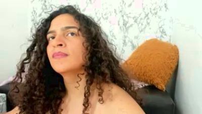 Shannom01 live cam on Cam4