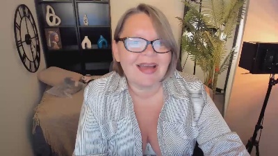 Shannonshine live cam on Cam4