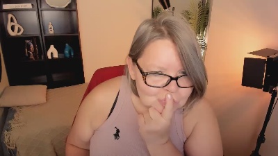 Shannonshine live cam on Cam4