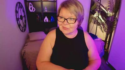 Shannonshine live cam on Cam4