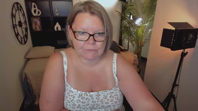 Shannonshine live cam on Cam4