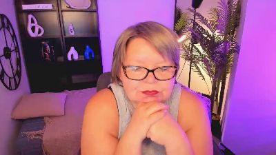 Shannonshine live cam on Cam4