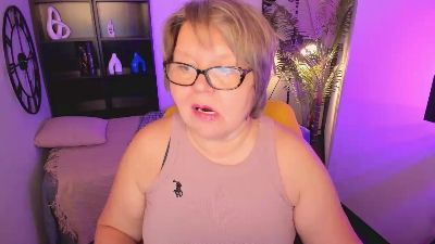 Shannonshine live cam on Cam4