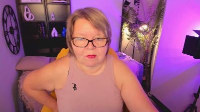 Shannonshine live cam on Cam4