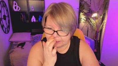 Shannonshine live cam on Cam4
