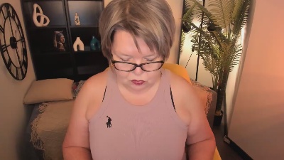Shannonshine live cam on Cam4
