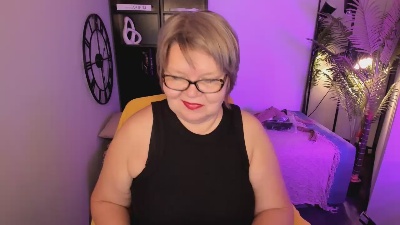 Shannonshine live cam on Cam4