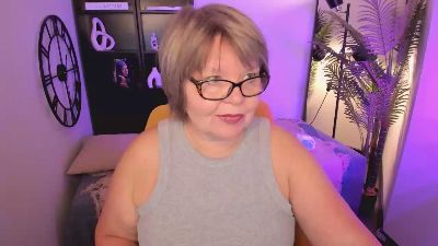 Shannonshine live cam on Cam4