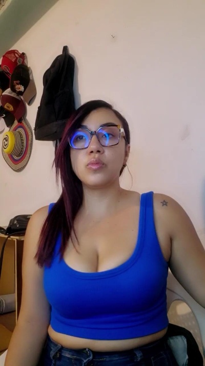 Shantal2 live cam on Cam4
