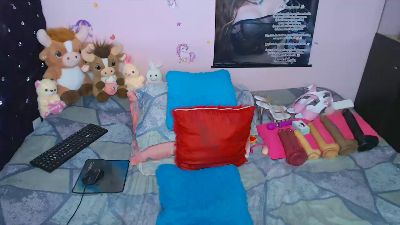 ShantaltsFox live cam on Cam4