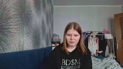 ShantayEskaran live cam on Cam4