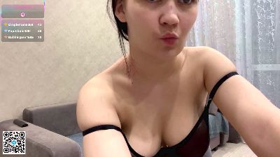 ShareeTennille Live Cam on Cam4 and RICams