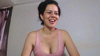 Sharickleon1 live cam on Cam4