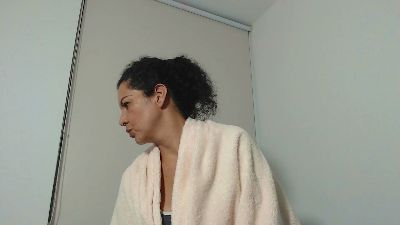 Sharickleon1 live cam on Cam4