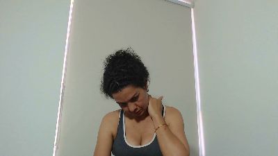 Sharickleon1 live cam on Cam4
