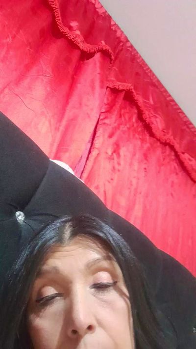 Sharil live cam on Cam4