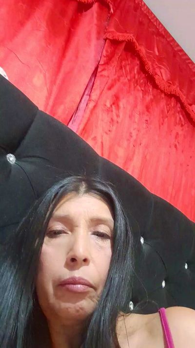 Sharil live cam on Cam4