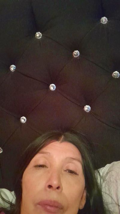 Sharil live cam on Cam4