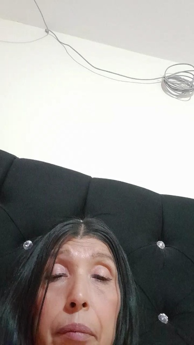 Sharil live cam on Cam4