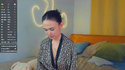 SharleneBoggi live cam on Cam4