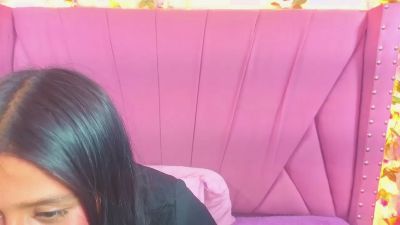 Sharllote live cam on Cam4