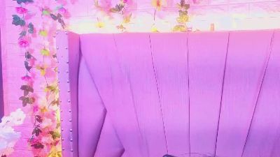 Sharllote live cam on Cam4