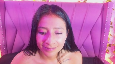 Sharllote live cam on Cam4
