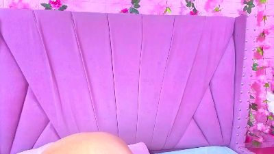 Sharllote live cam on Cam4