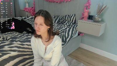 SharolynGussman live cam on Cam4