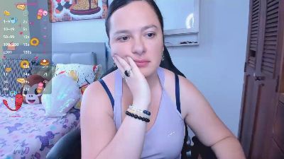 SharonWar1 live cam on Cam4