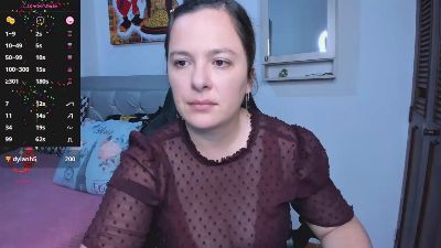 SharonWar1 live cam on Cam4