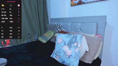 SharonWar1 live cam on Cam4