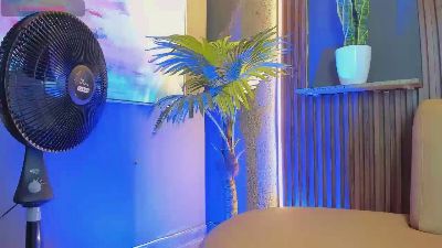 Sharon_Tyga20 live cam on Cam4