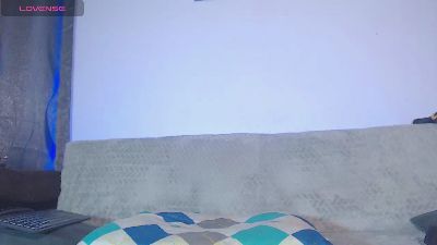 Sharon_Tyga20 live cam on Cam4