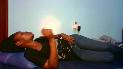 Sharonah_1 live cam on Cam4