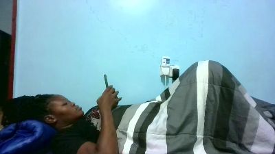 Sharonah_1 live cam on Cam4