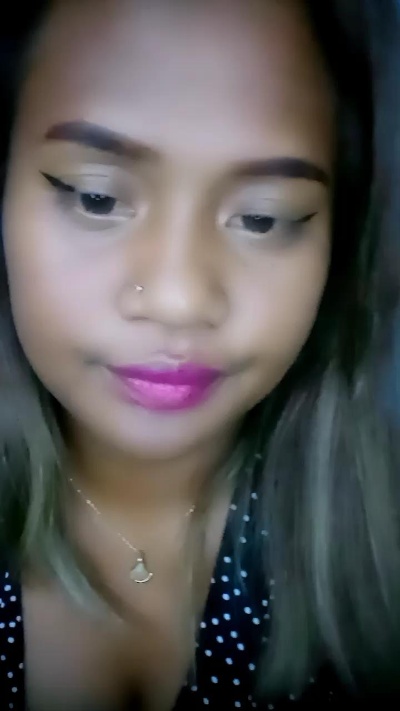 Sharonne07 Live Cam on Cam4