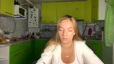 SharynMorber live cam on Cam4