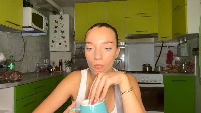 SharynMorber live cam on Cam4