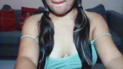 Shashi live cam on Cam4