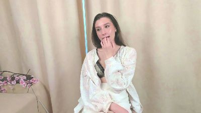ShastaLuelf live cam on Cam4