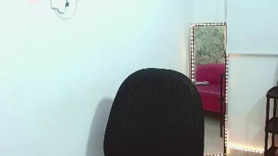 Shawnycarson live cam on Cam4