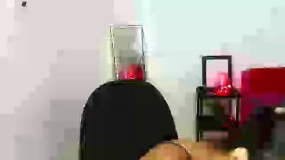 Shawnycarson live cam on Cam4