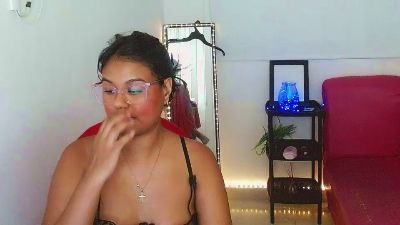 Shawnycarson live cam on Cam4
