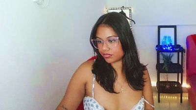 Shawnycarson live cam on Cam4